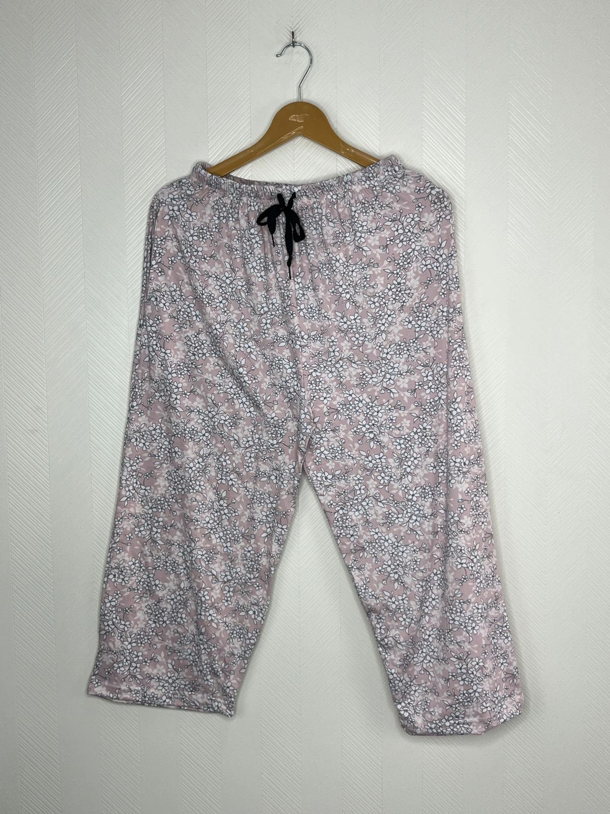 Blush Pink Micro Floral Printed Cotton 3/4th Pants