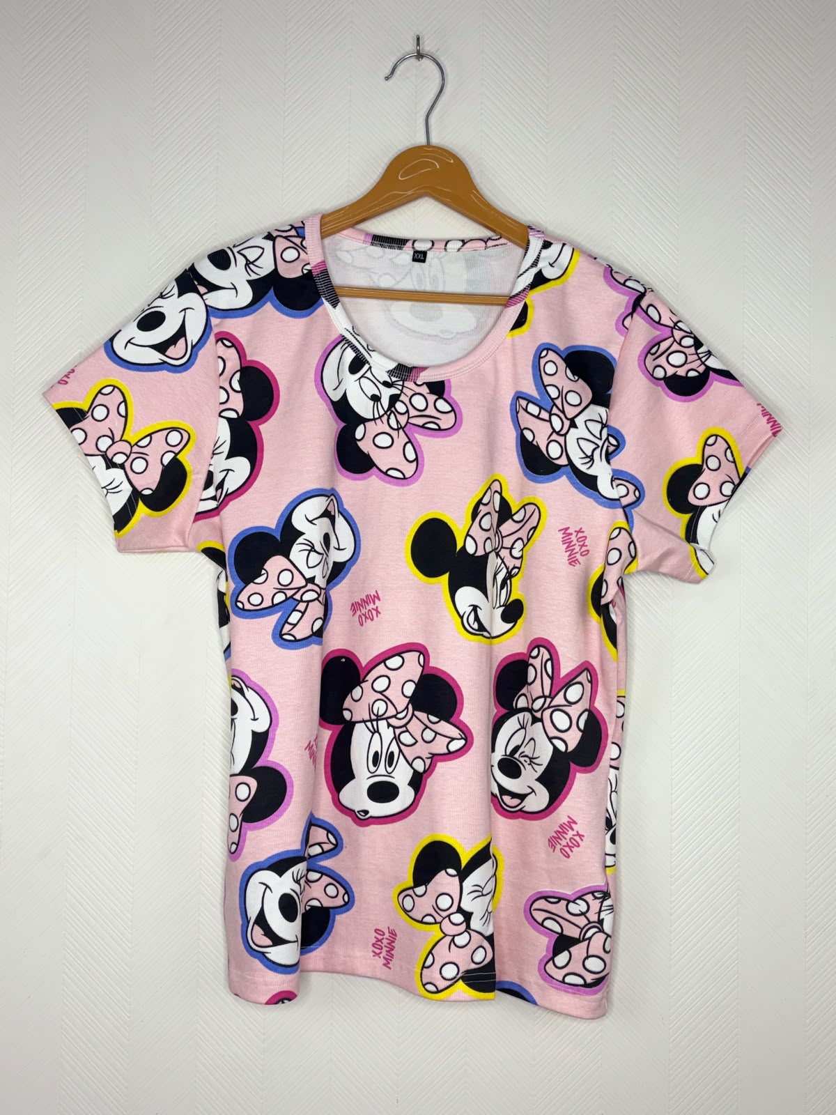 Pink Minnie Mouse Print Women's T-Shirt