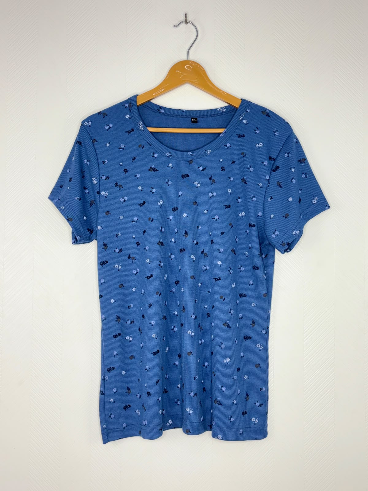 Blue Ditsy Floral Print Women's T-Shirt