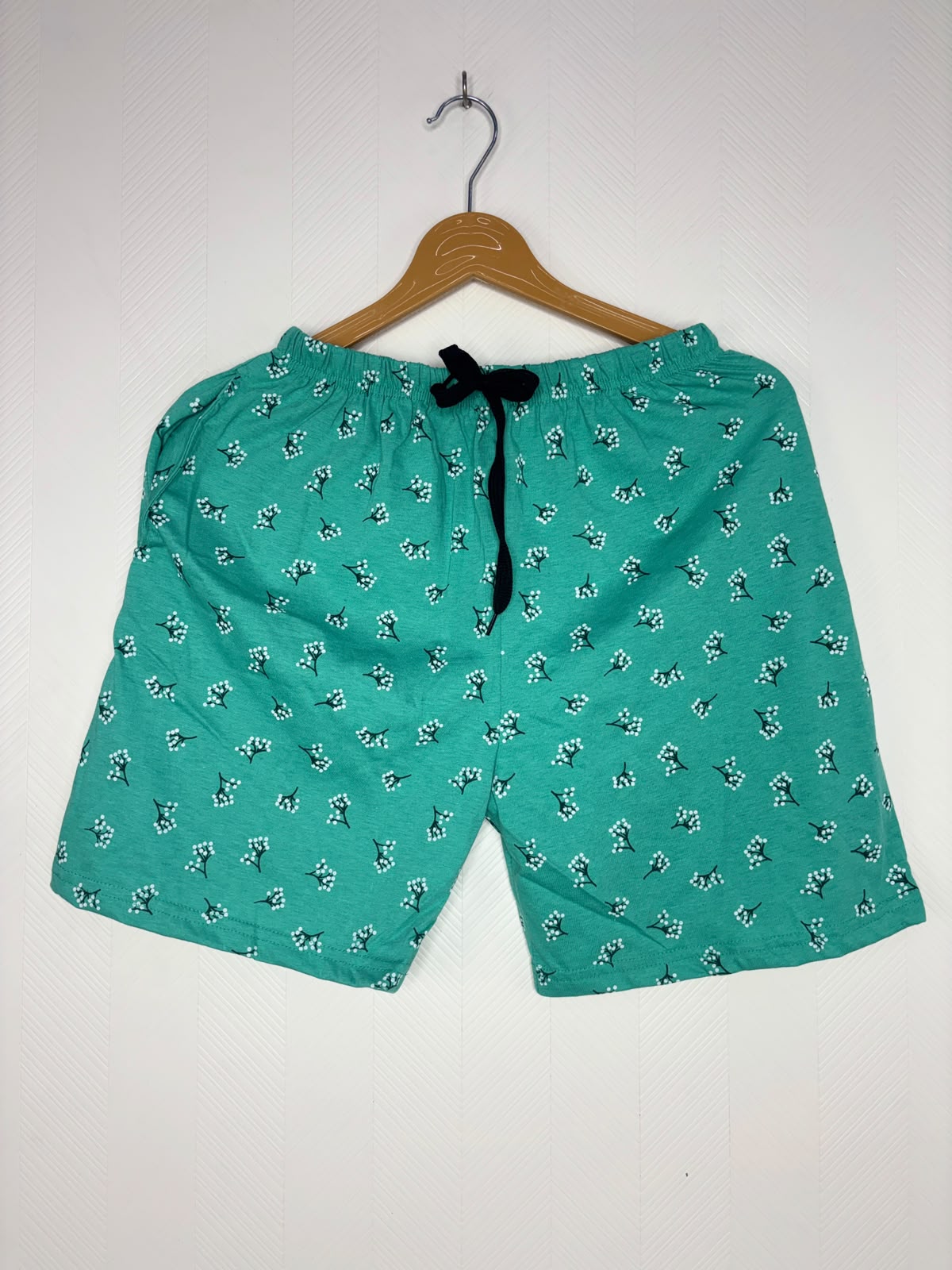 Green blossom Women's Shorts
