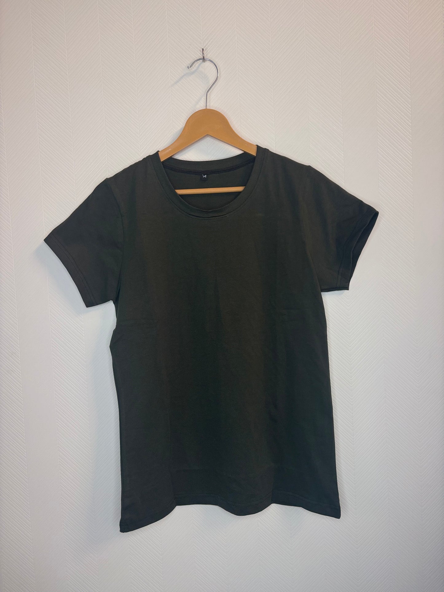 Black Solid Women's T-Shirt