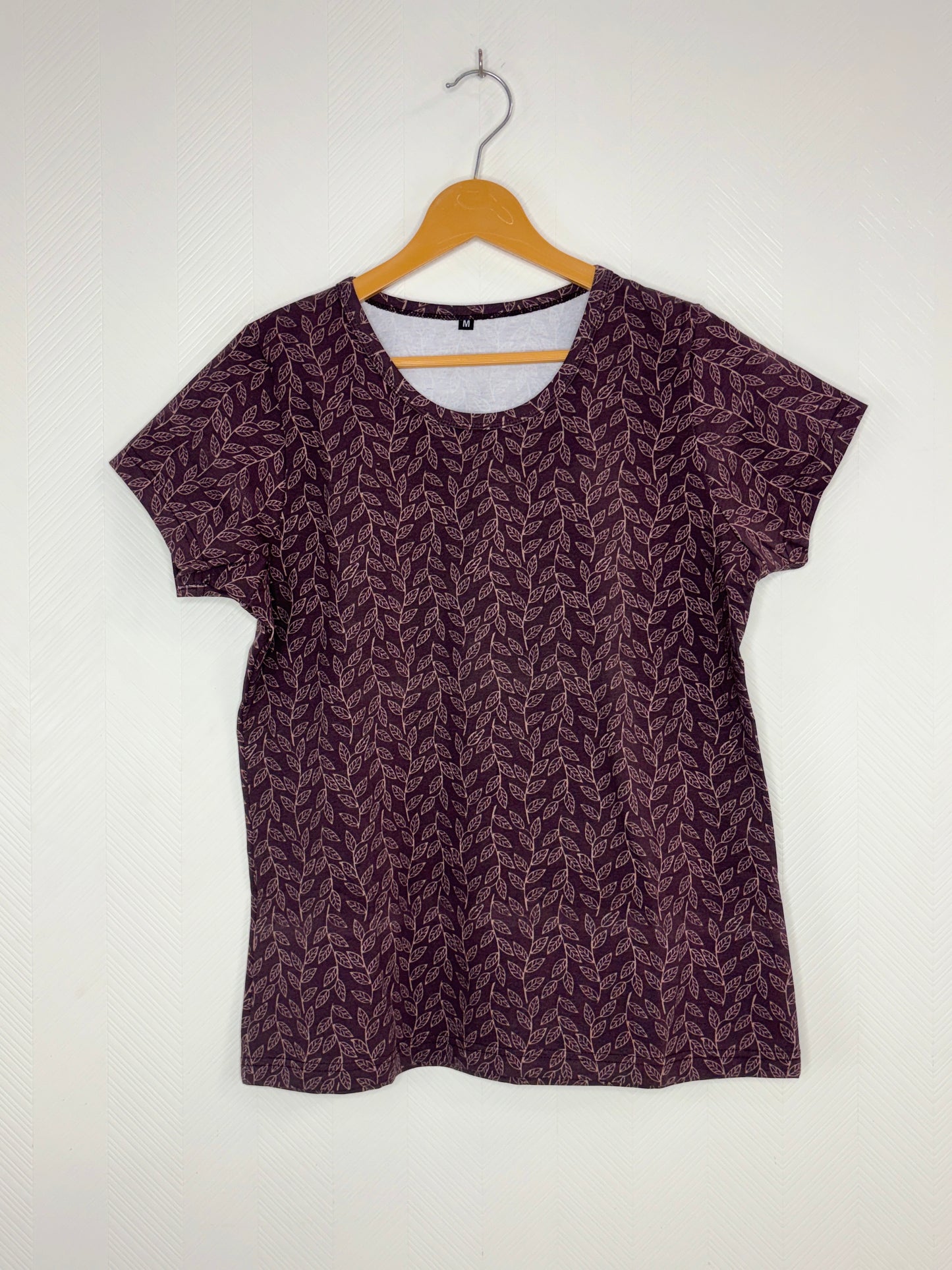 Wine Leaf Print Women's T-Shirt