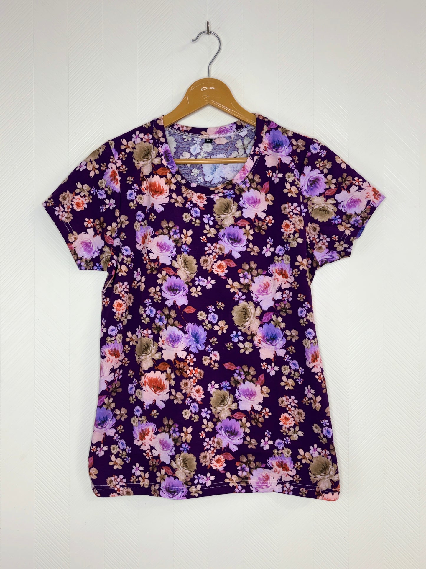 Women's Purple Floral Print Round Neck T-Shirt