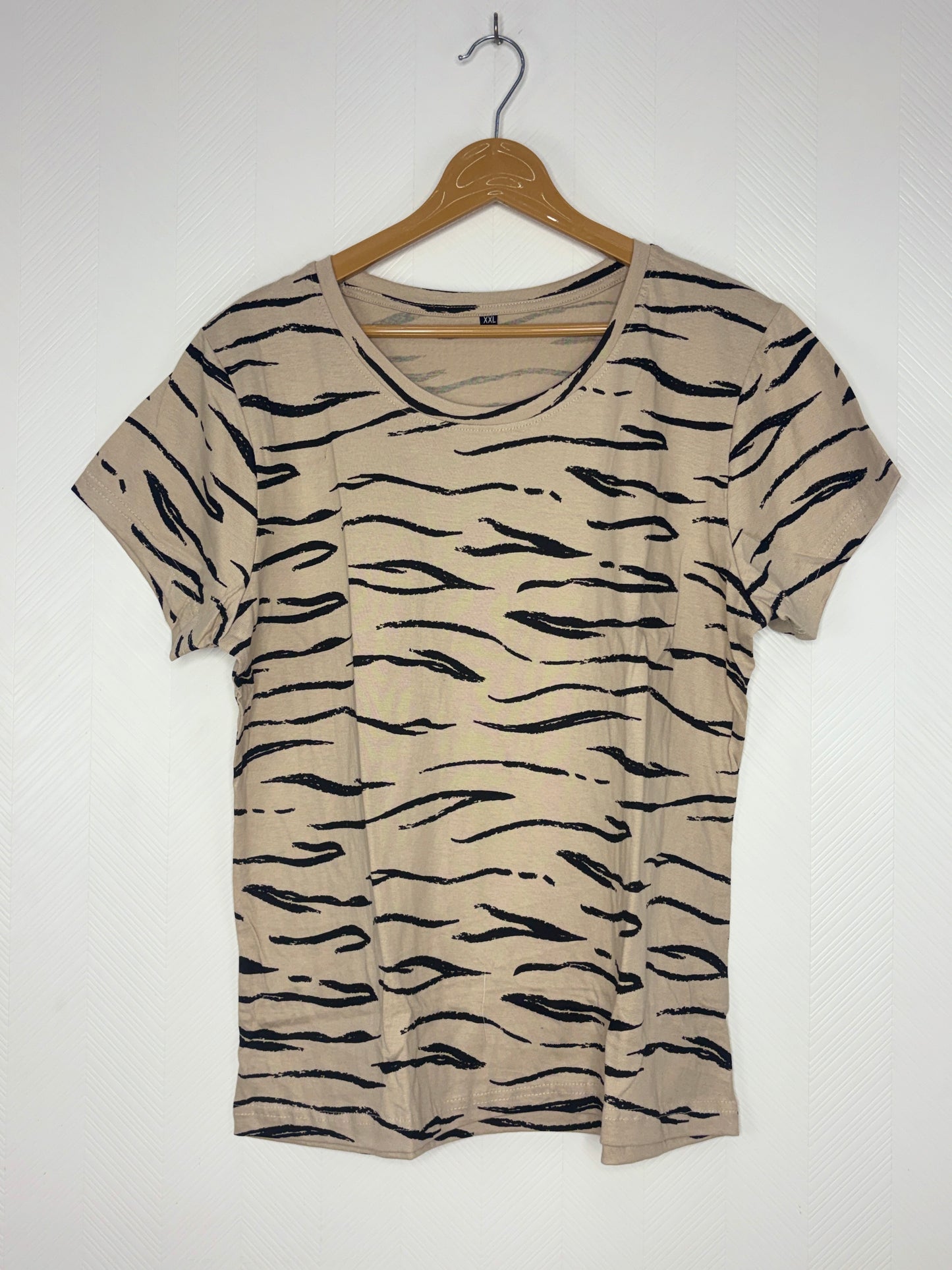 Beige Tiger Stripe Print Women's T-Shirt