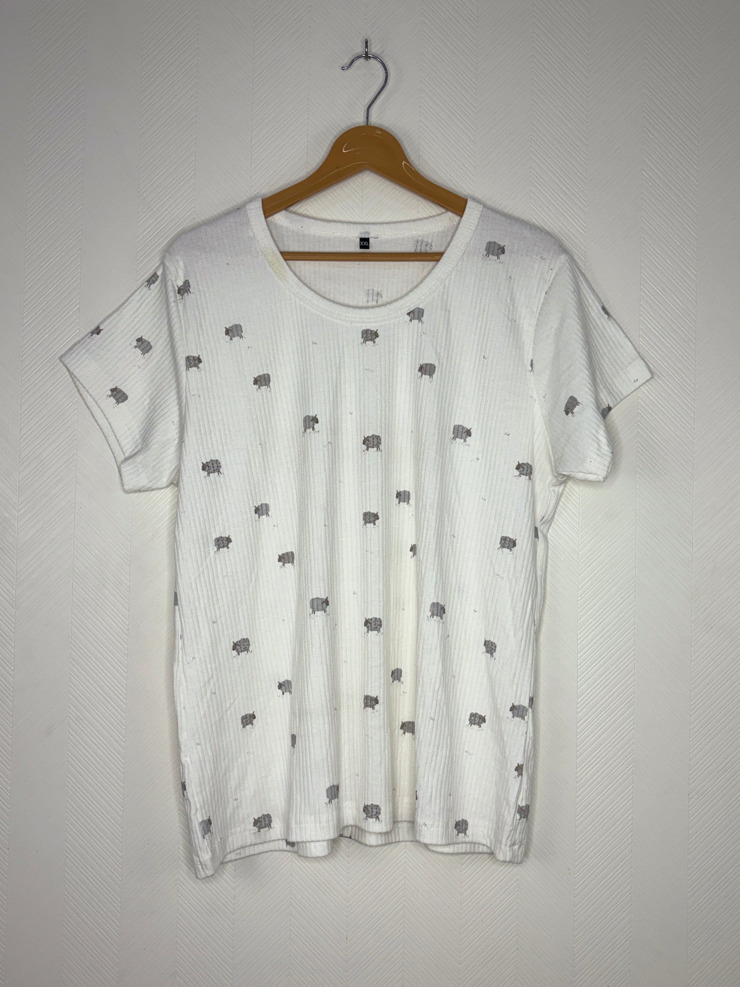 White Sheep Print Ribbed Women's T-Shirt