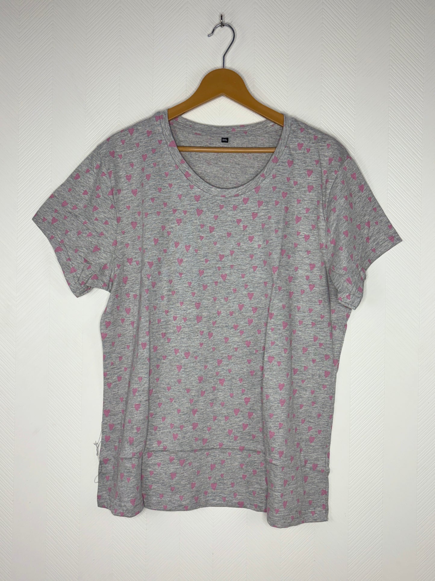 Grey Heart Print Women's T-Shirt