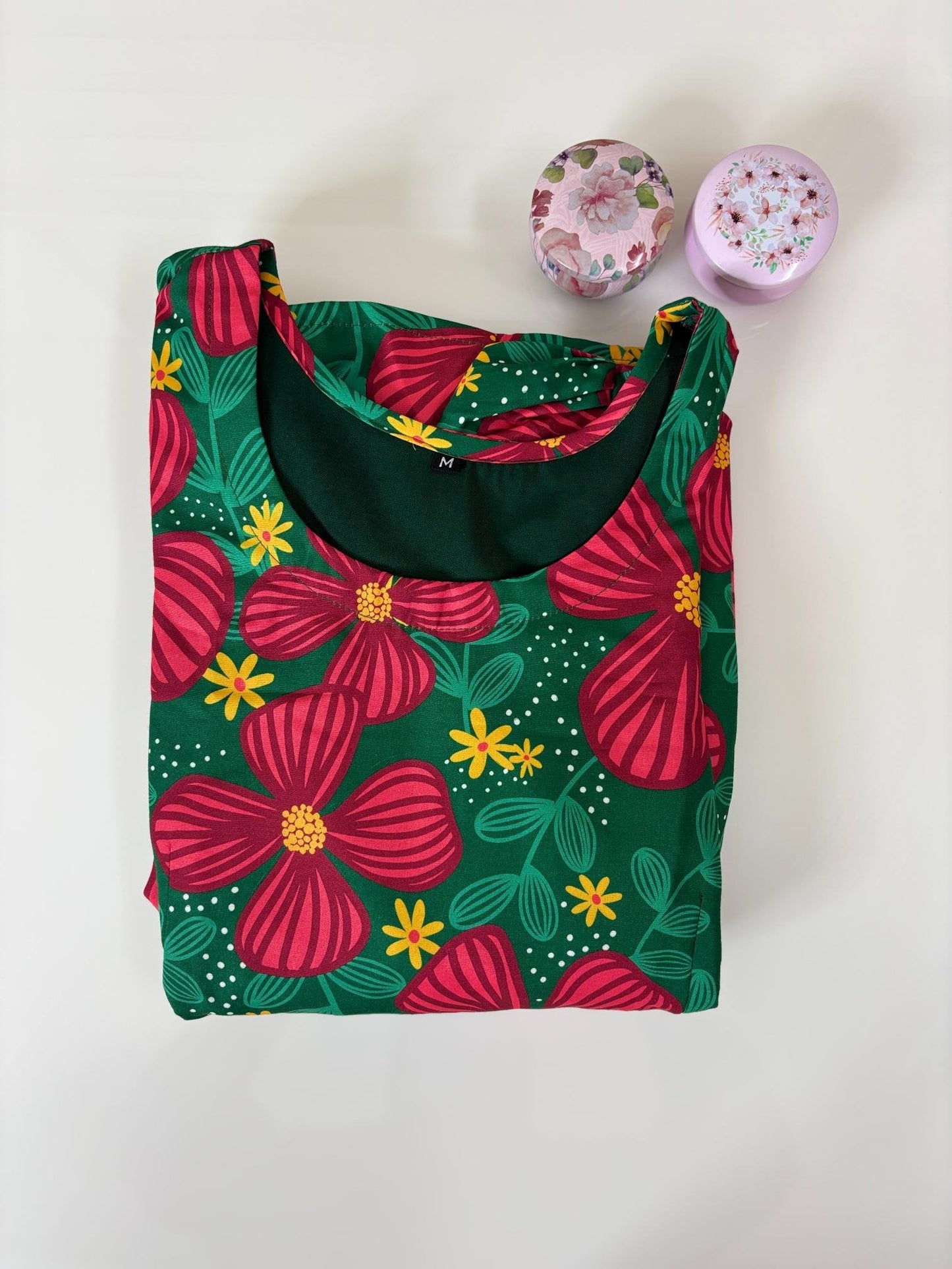 Green With Pink Flower Printed Outdoor Blended Cotton Non Feeding Maxi