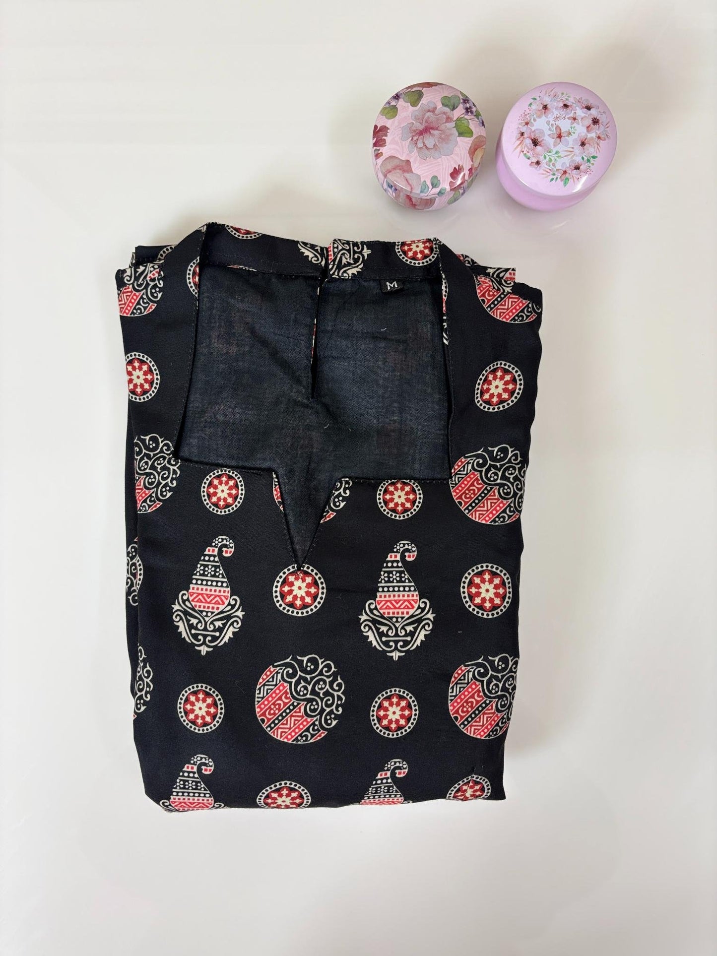 Black With Floral Printed Outdoor Blended Cotton Non Feeding Maxi
