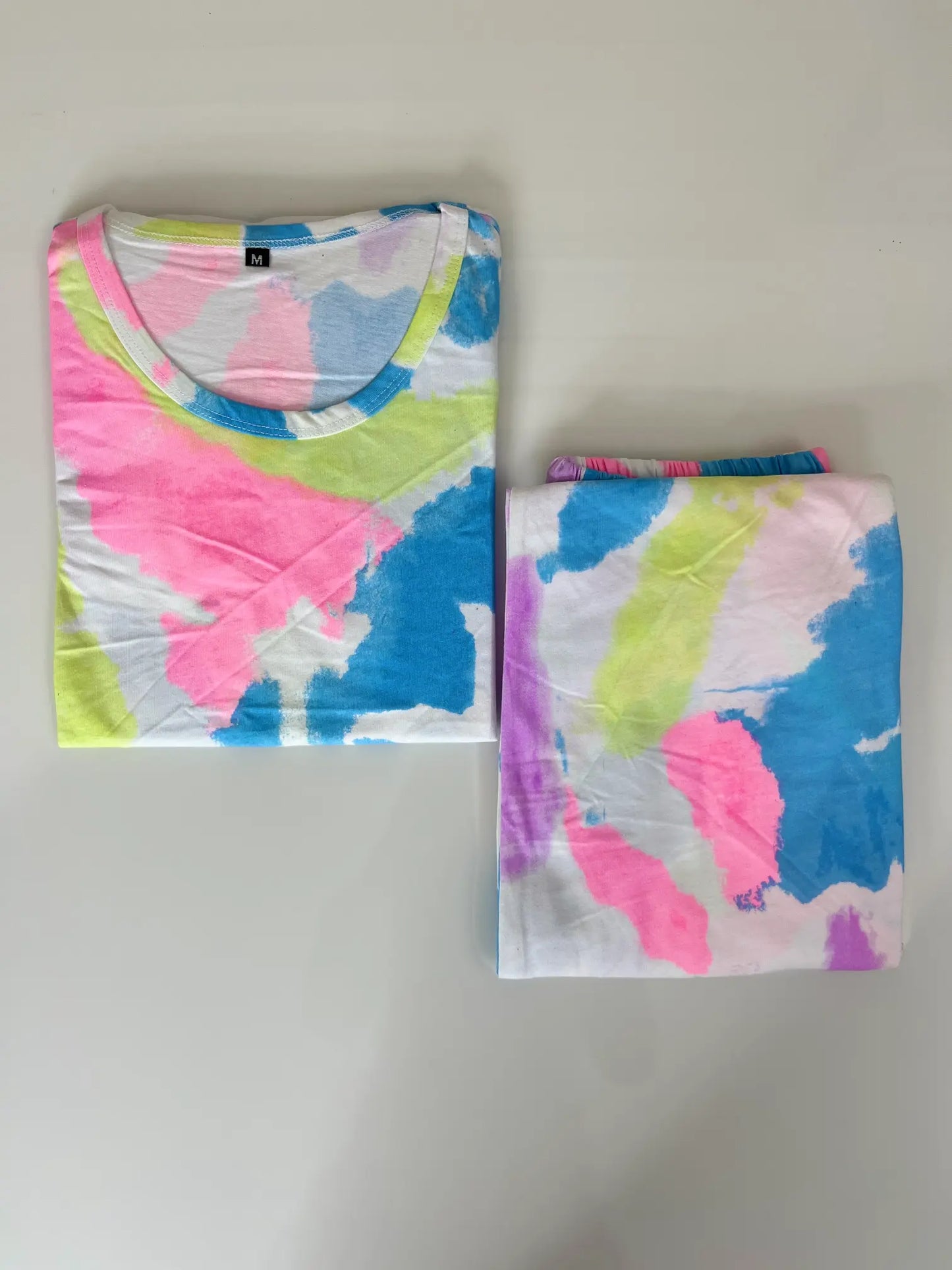 White with Triple Shades Tie-Dye Printed T-shirt with Combo Pant Set