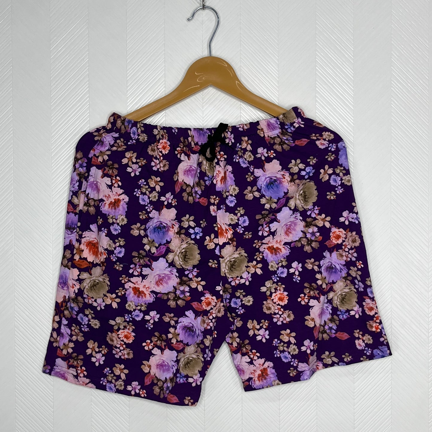 Royal Violet Vintage Blossom Women's Shorts