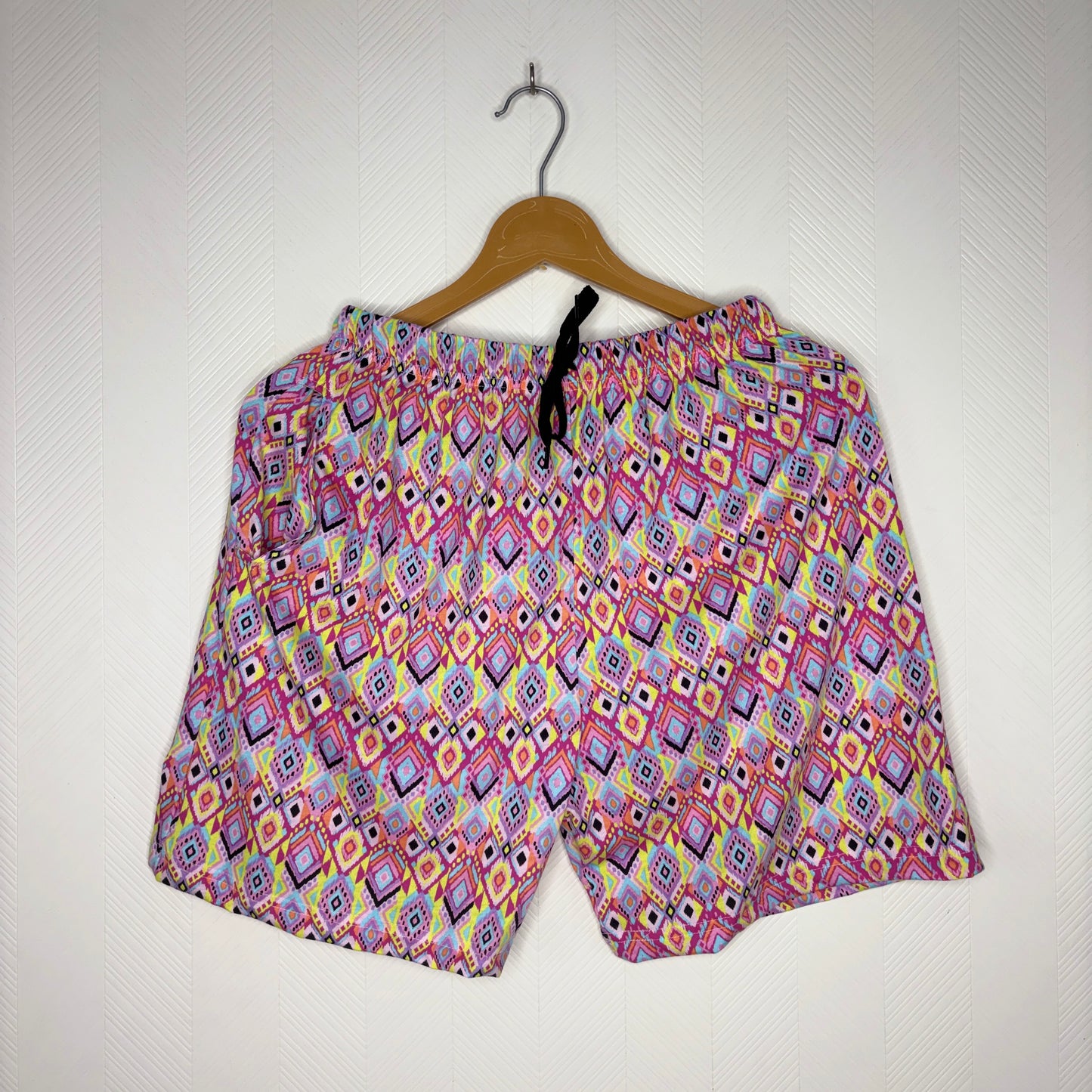 Women’s Multicolor Geometric Printed Shorts