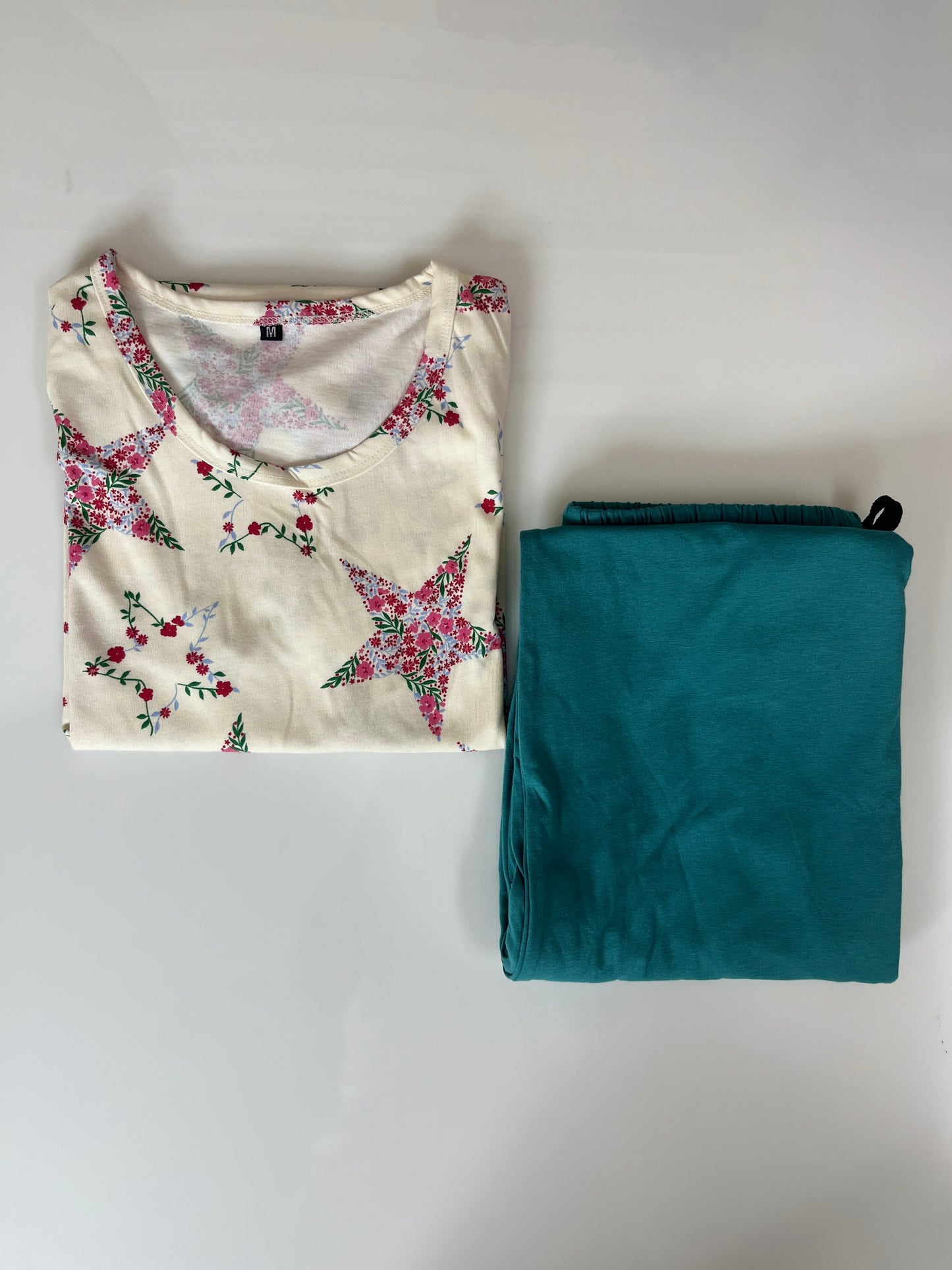 Cream Star Floral Print Women’s T-shirt and Palazzo