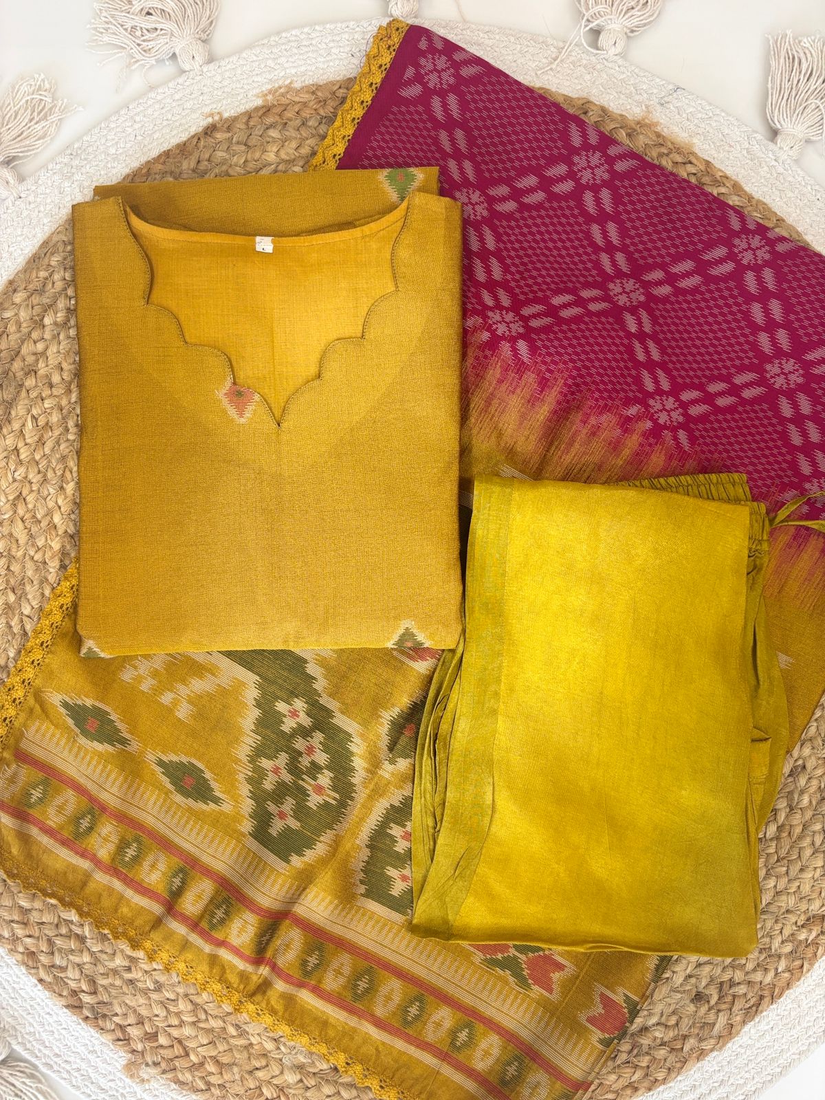 Elegant Yellow Jamdhani Silk Kurta Set With Duppata