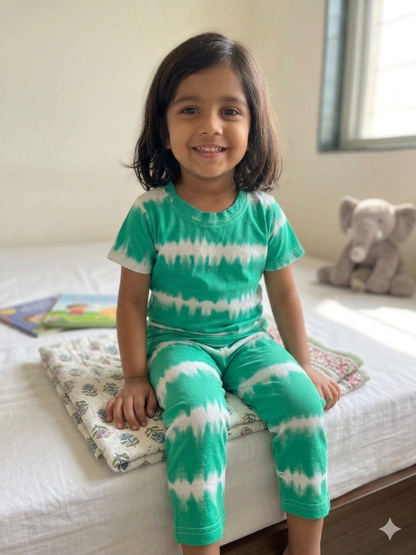 Green Tie-Dye Printed T-Shirt and Pant Co-ords