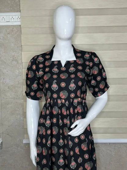 Black With Floral Printed Outdoor Blended Cotton Non Feeding Maxi