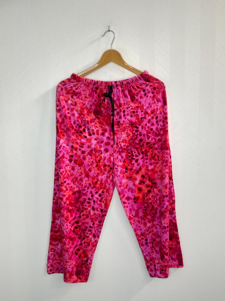 Pink Splash Print 3/4th Pants