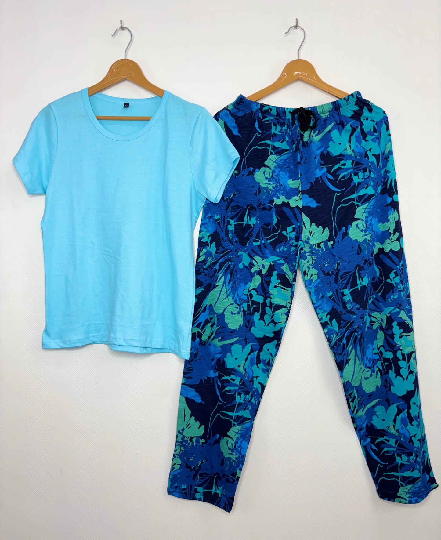 Aqua Blue Solid T-shirt with Navy Blue Floral Combo Pant Set