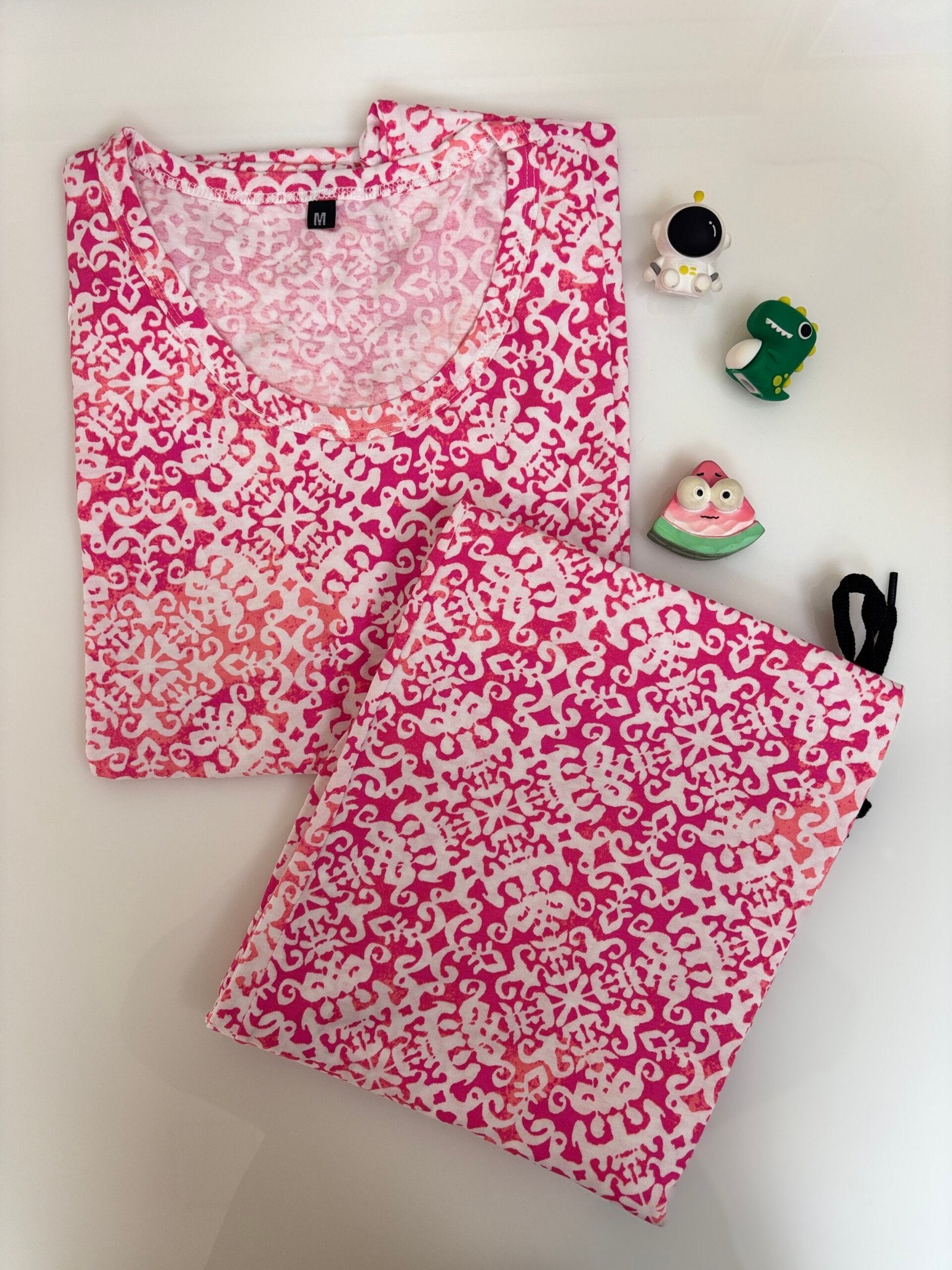 Pink Kanakambari Printed T-shirt with Combo Pant Set