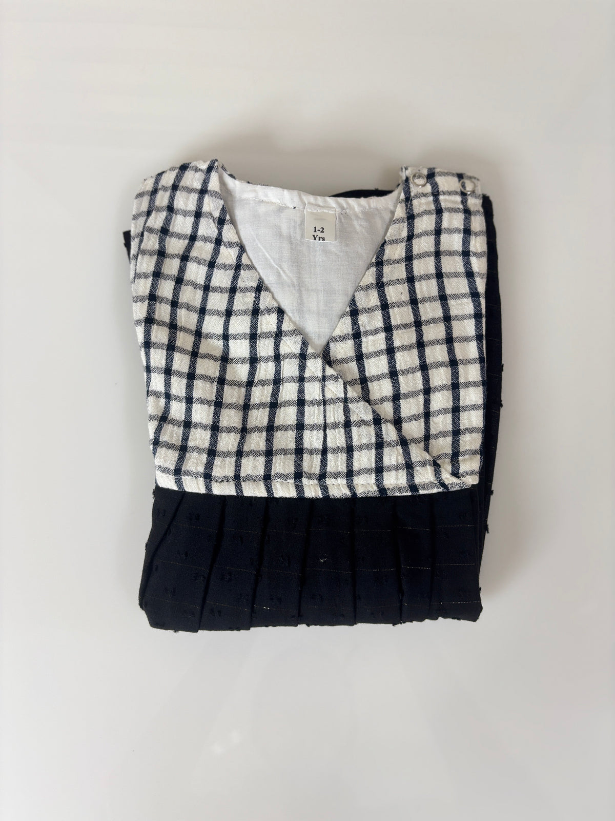 Black & White Checked Sleeveless Frock Outdoor wear