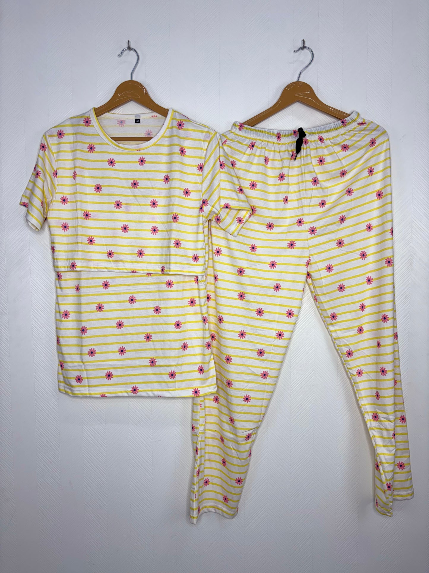 White Floral Striped Feeding T-shirt And Pants