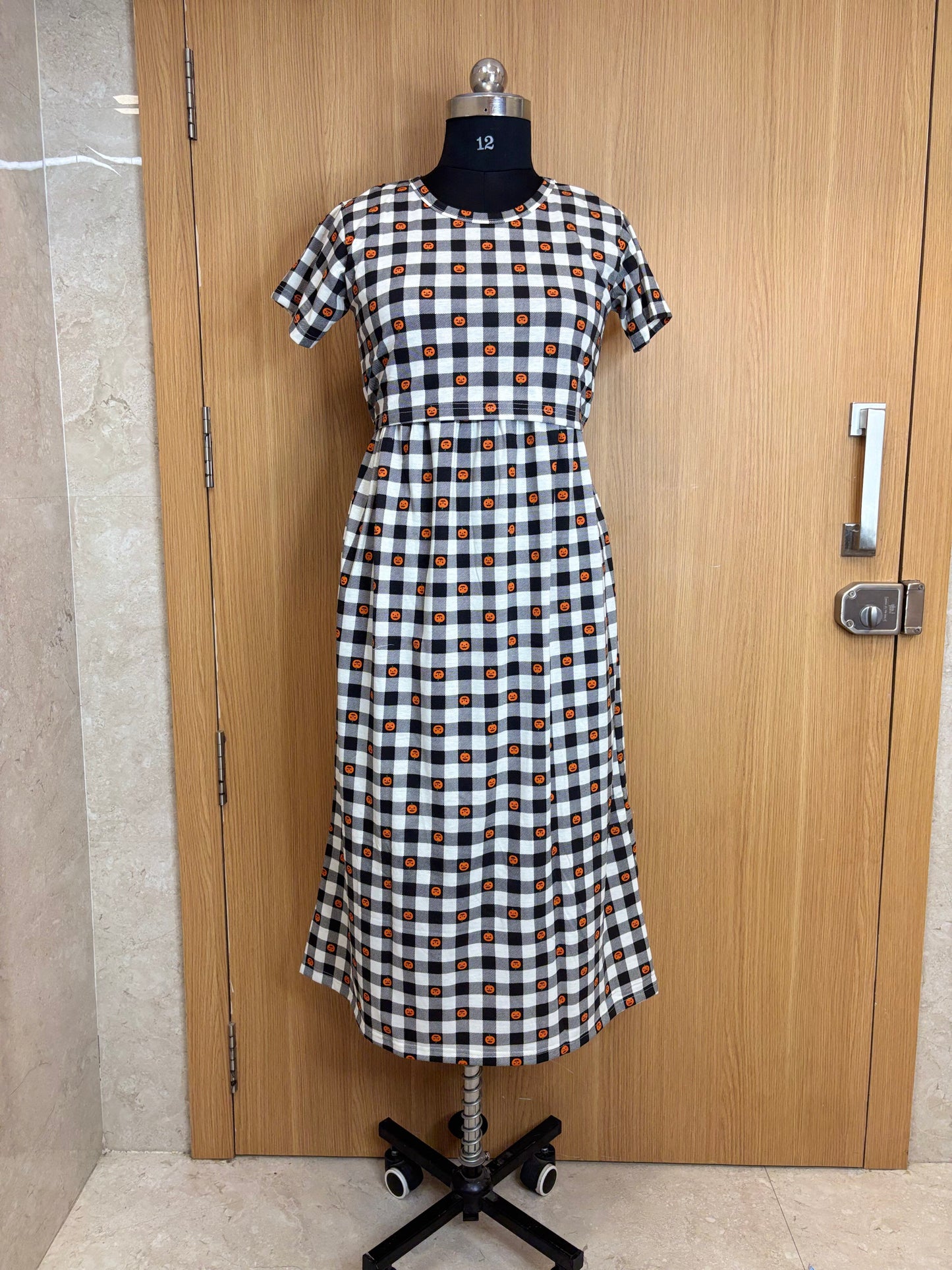 Black Checked Pumpkin Print Maternity Feeding Maxi
