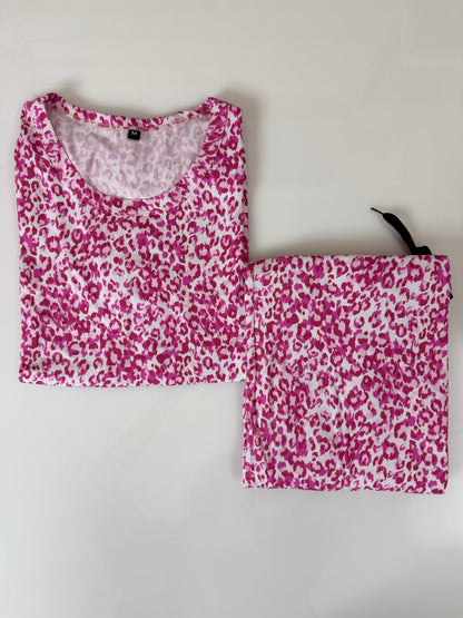 Spun Fabric Pink Leopard Print T-shirt and Palazzo Set