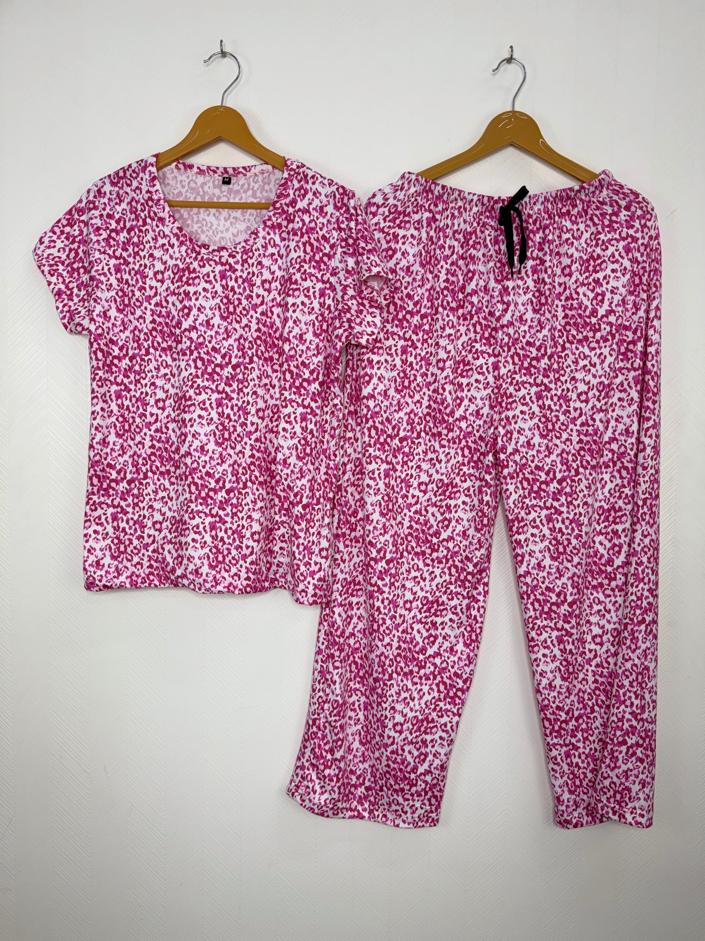 Spun Fabric Pink Leopard Print T-shirt and Palazzo Set