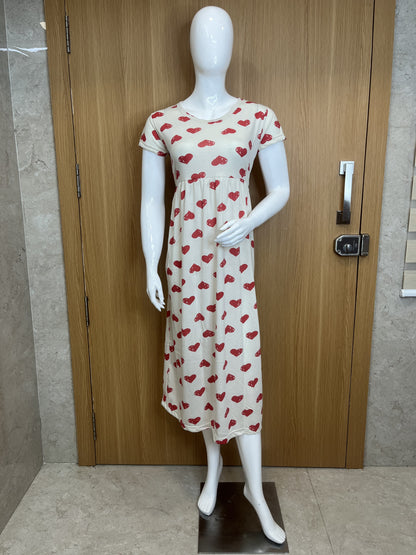 Off White & Red Heart Print Round Neck Half Sleeve Non Feeding Maxi