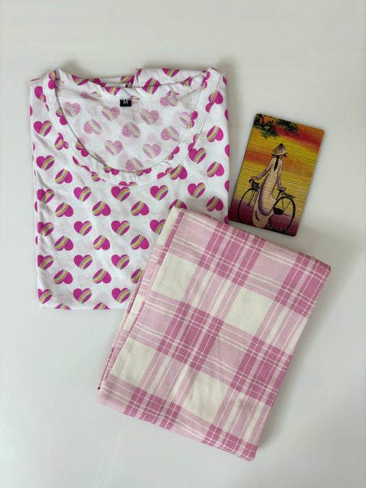 White Hearts Printed T-shirt with Off-White Contrast Pant Set