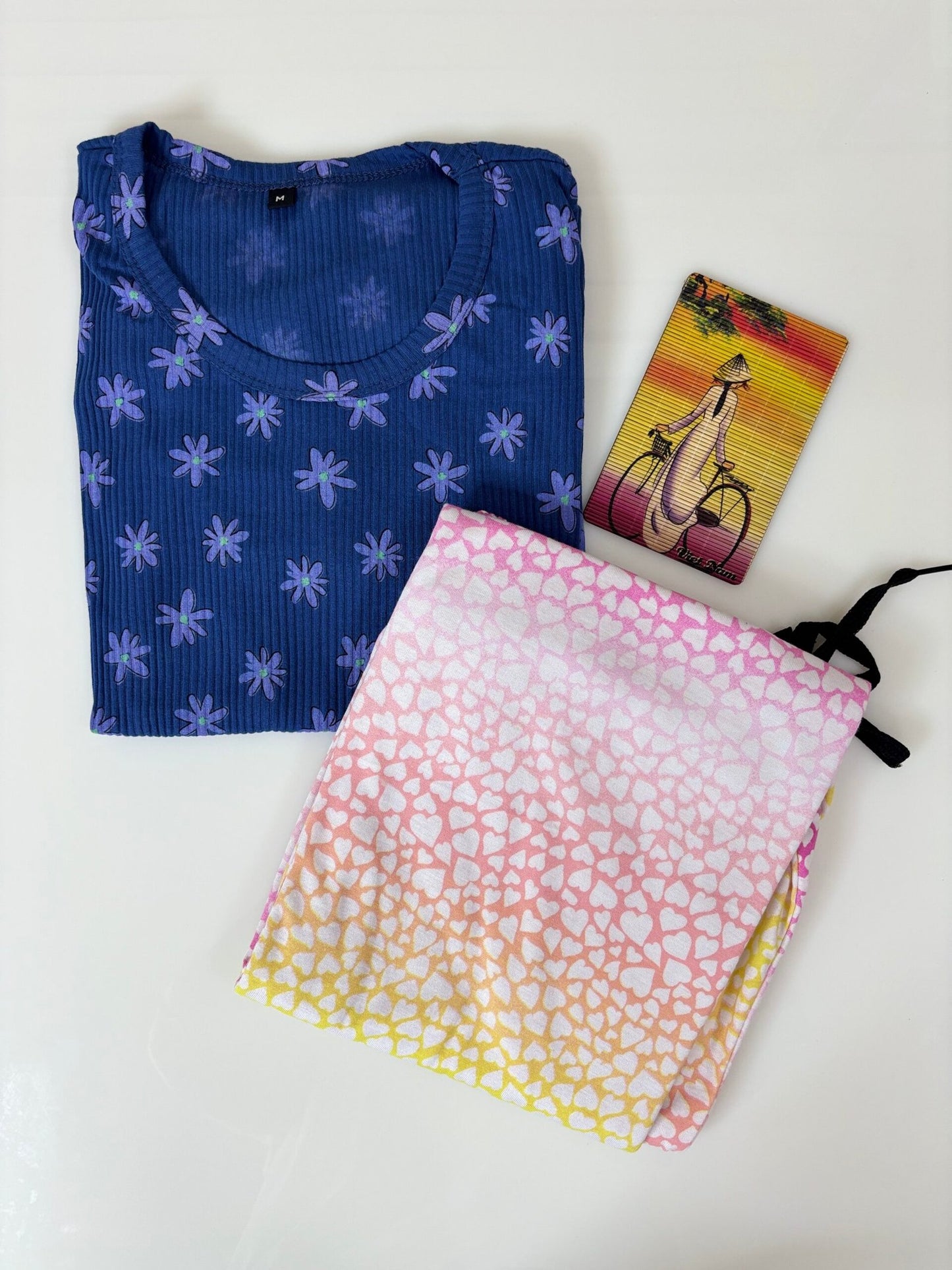 Dark Blue Snowflake Printed T-shirt with Gradient Contrast Pant Set