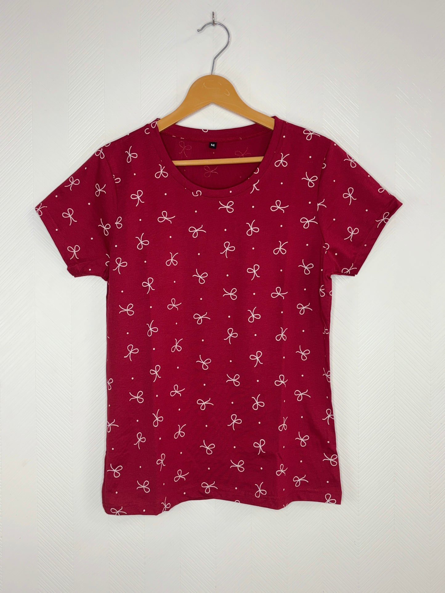 Crimson Bow Print Women's T-Shirt