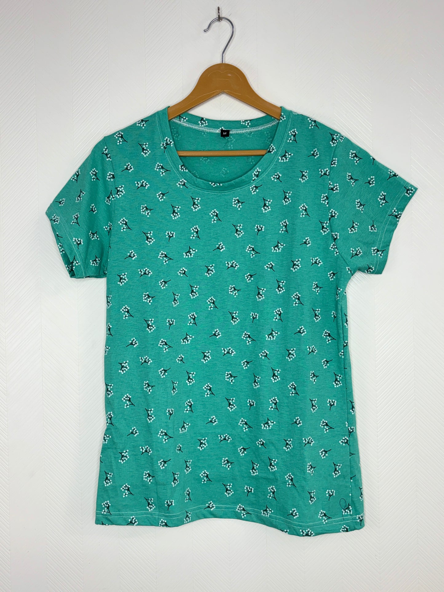 Turquoise Floral Bud Print Women's T-Shirt