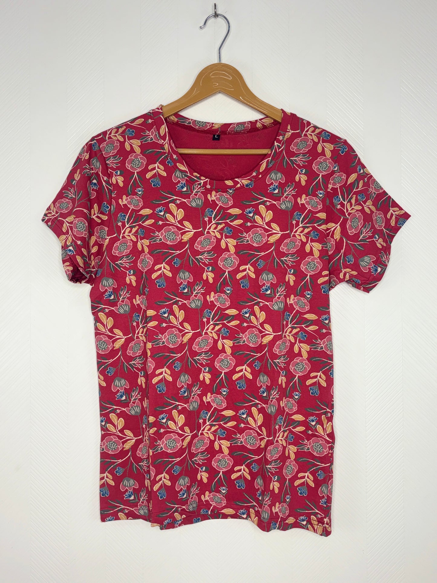 Raspberry Pink Floral Print Women's T-Shirt
