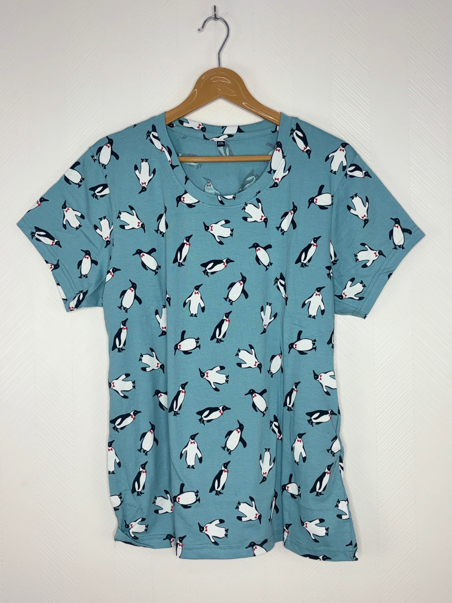 Sky Blue Penguin Print Women's T-Shirt