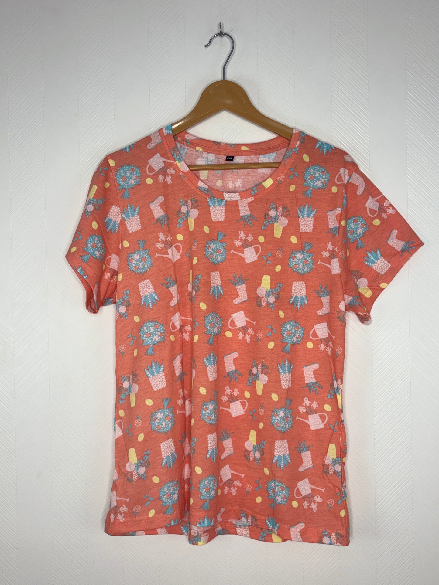 Coral Garden Essentials Print Women's T-Shirt