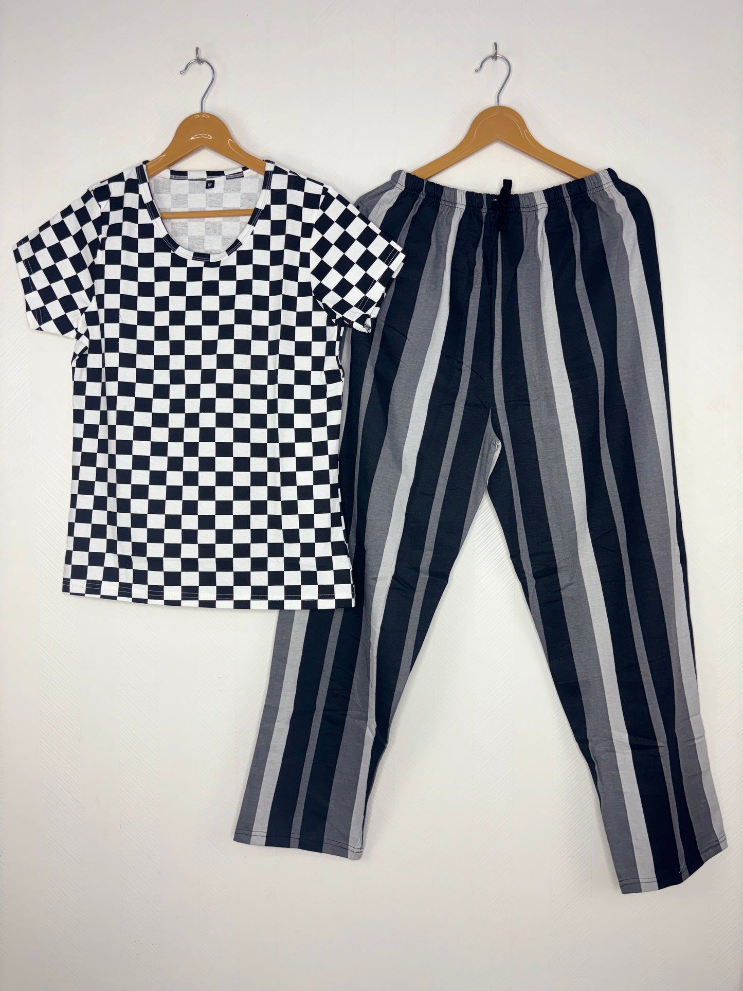 Black & White Checkered Print T-Shirt and Pant Set
