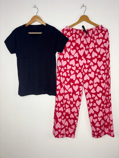 Black Heart Print T-shirt with Spun Fabric Palazzo