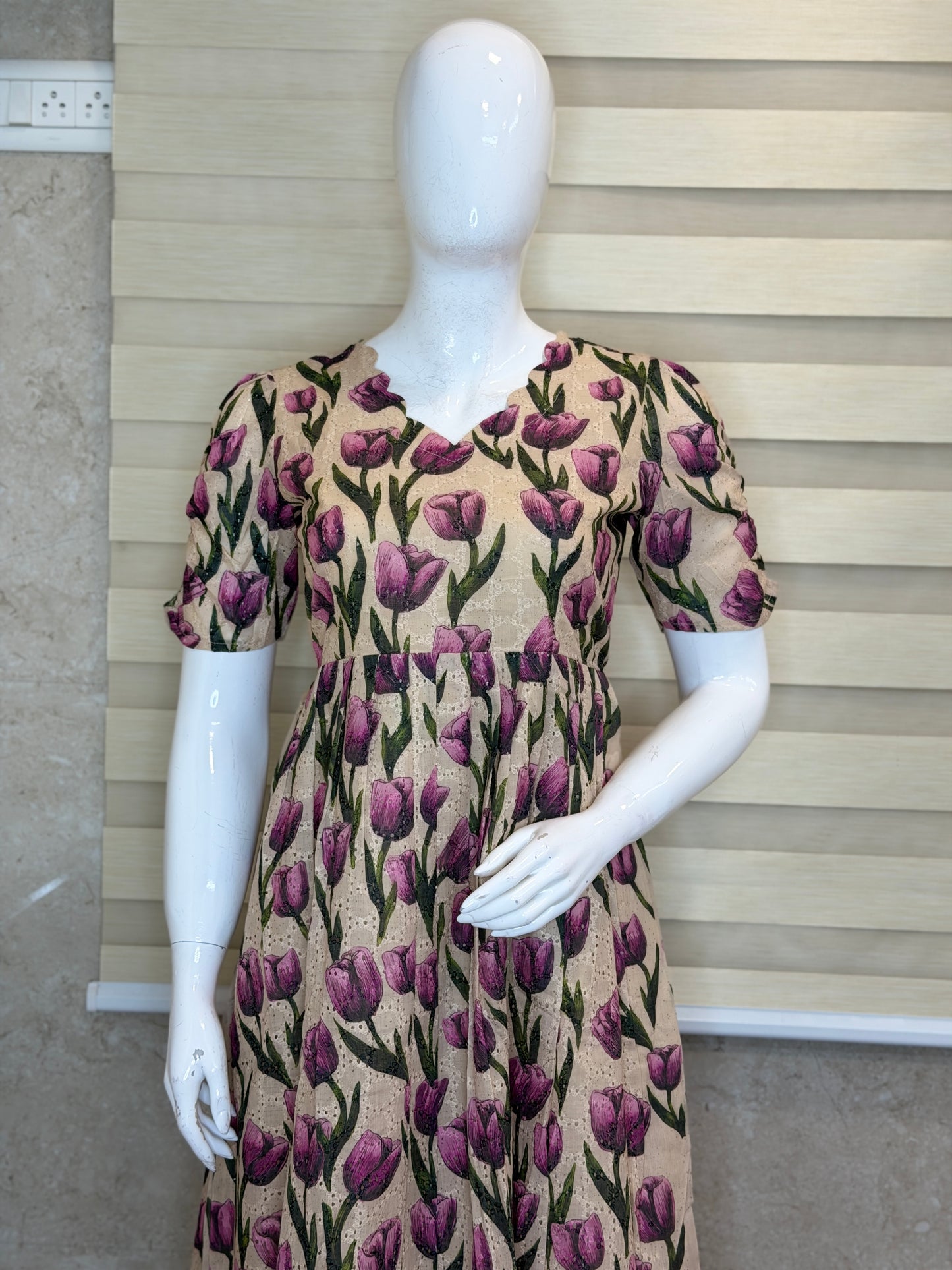 Cream Tulip Hakoba Non Feeding Maxi