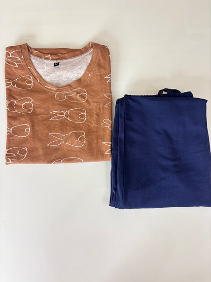 Camel Bunny Print Women's T-Shirt with Palazzo