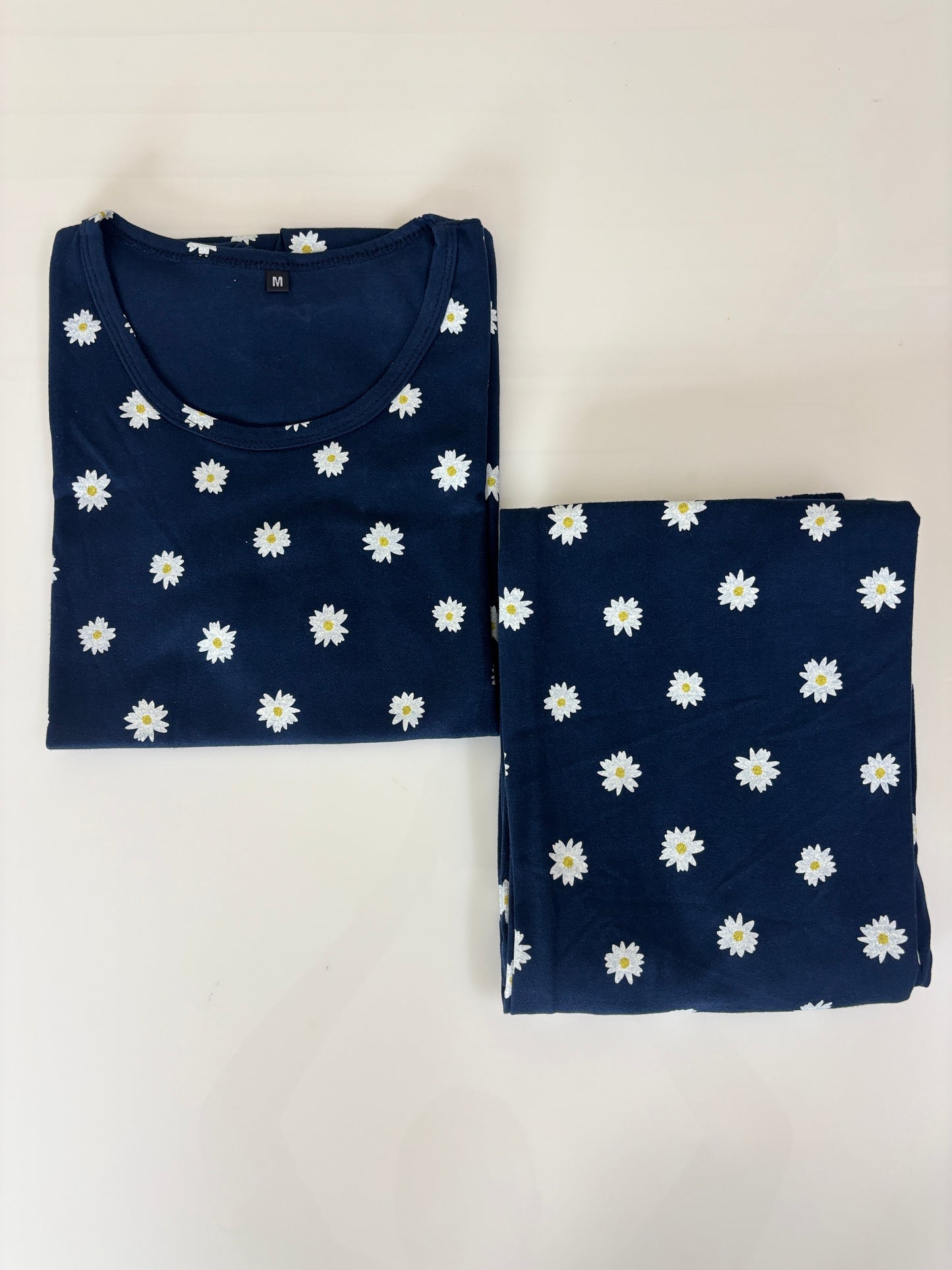 Women's Navy Blue Daisy Print Lounge T-Shirt & Pant Set