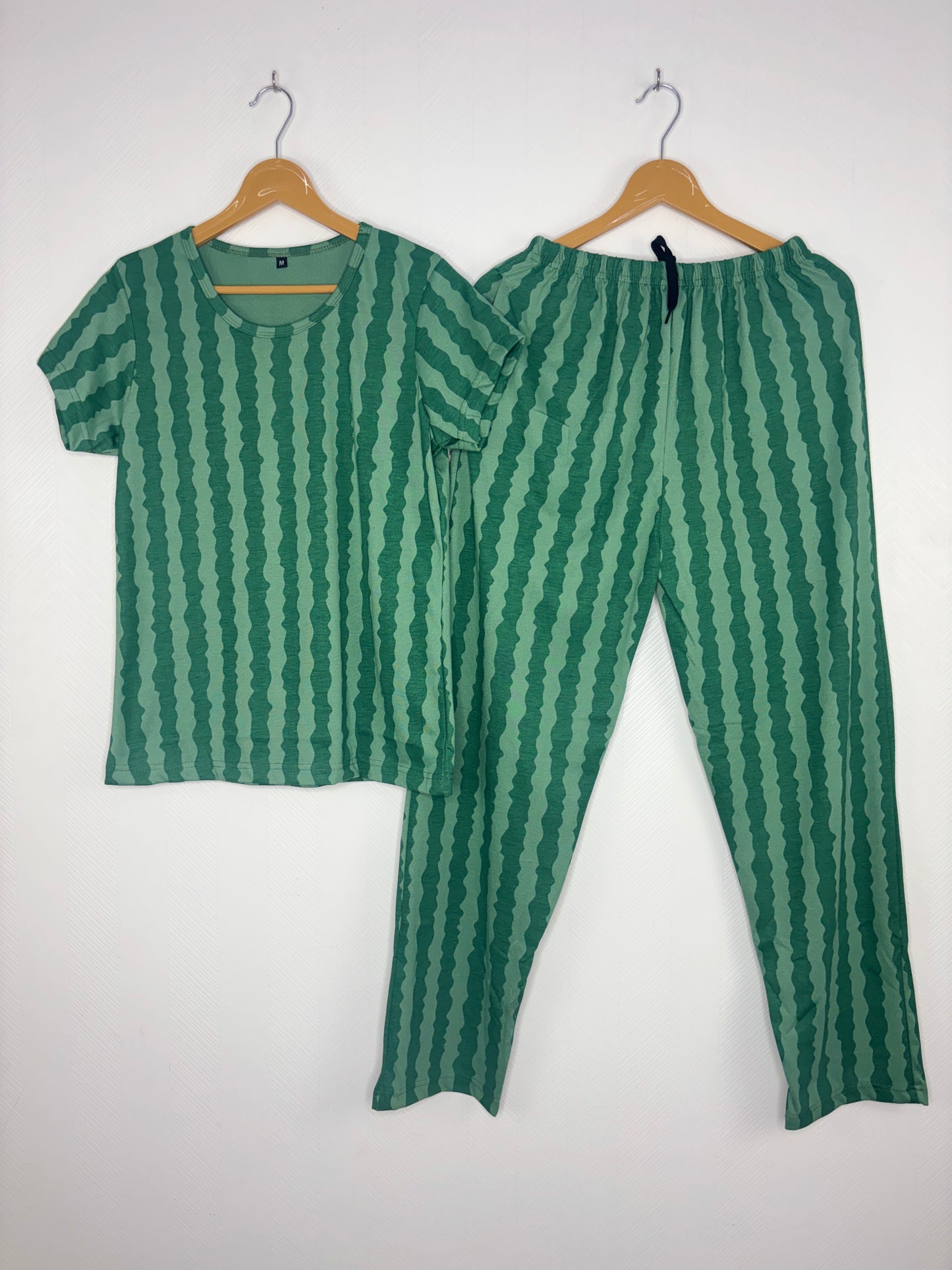 Women's Emerald Green Wavy Stripe Lounge T-Shirt & Pant Set