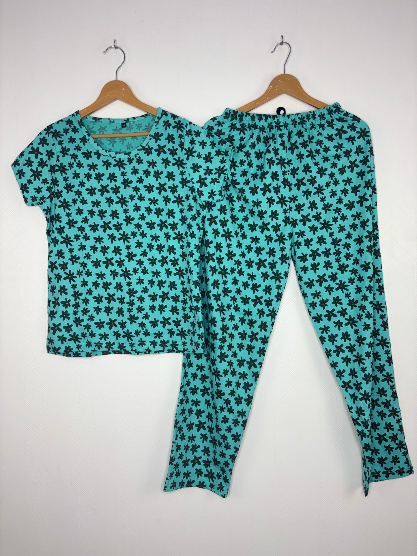 Women's Aqua Blue Daisy Print Lounge T-Shirt & Pant Set