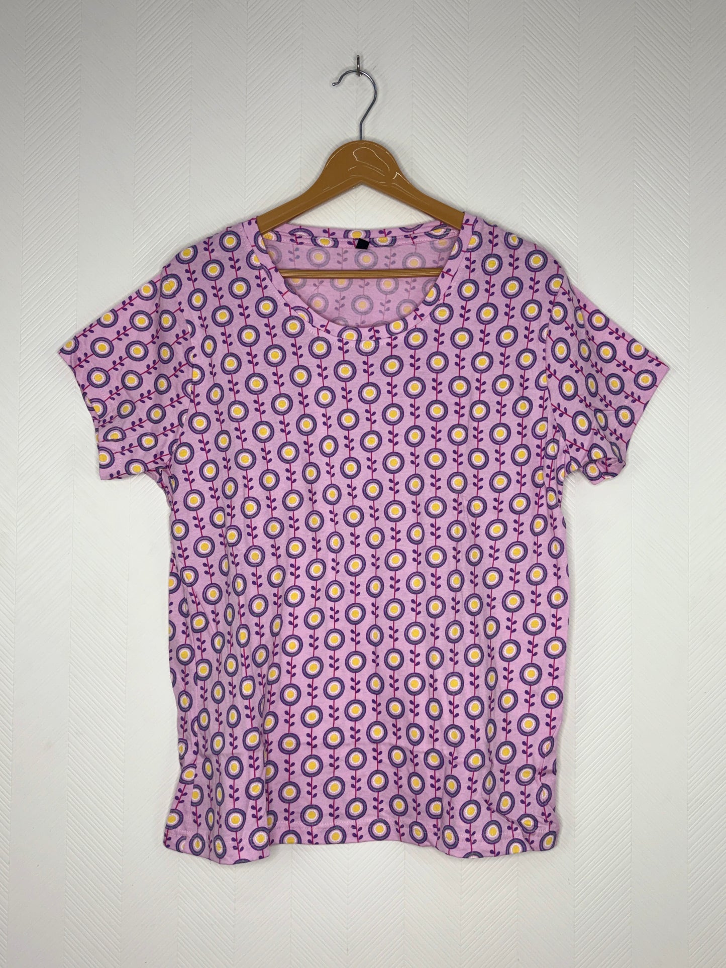 Lavender Geometric Floral Print Women's T-Shirt