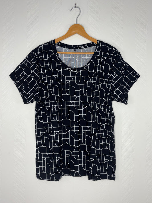 Black Geometric Print Women's T-Shirt