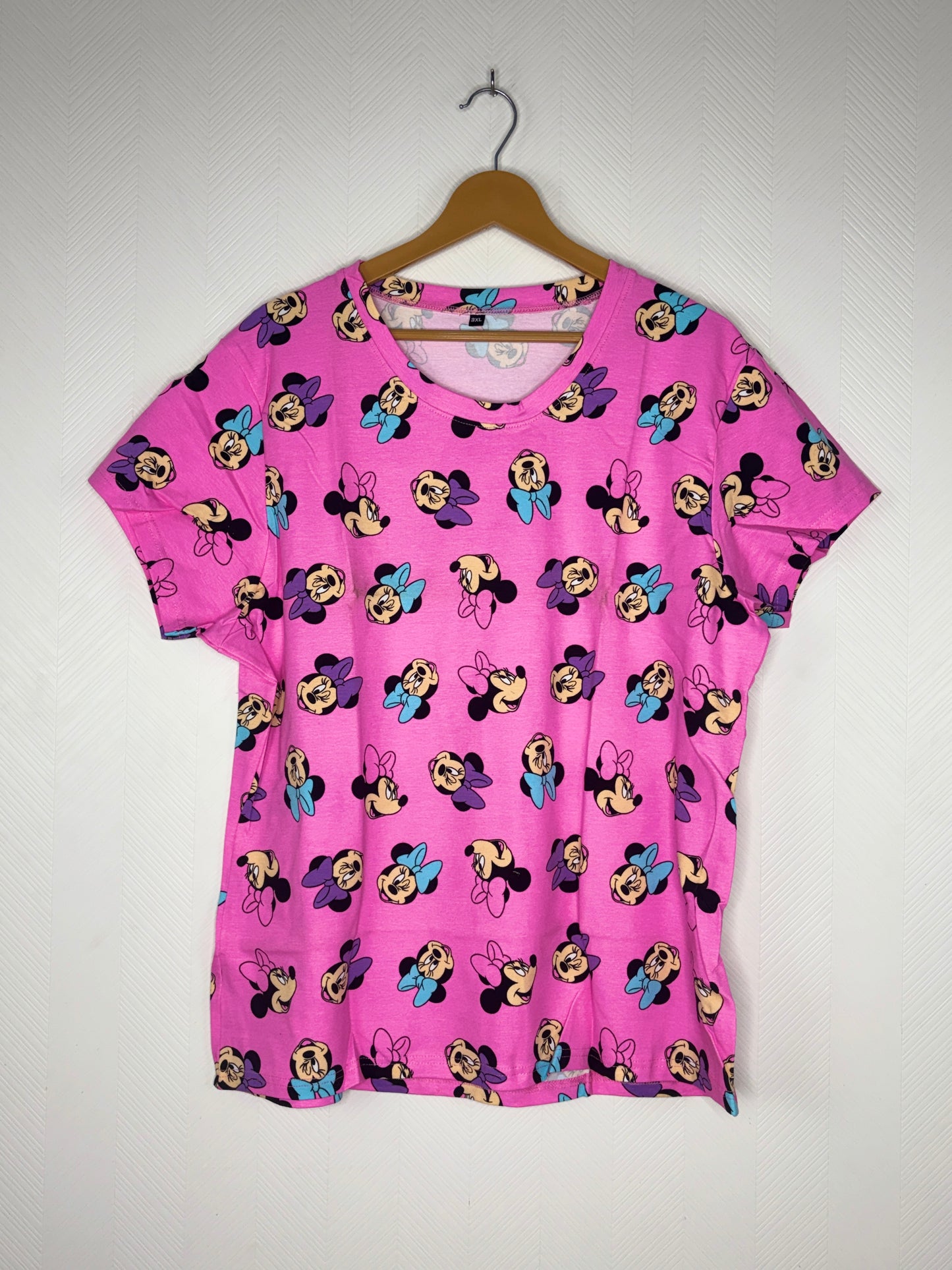 Pink Minnie Mouse Print Women's T-Shirt