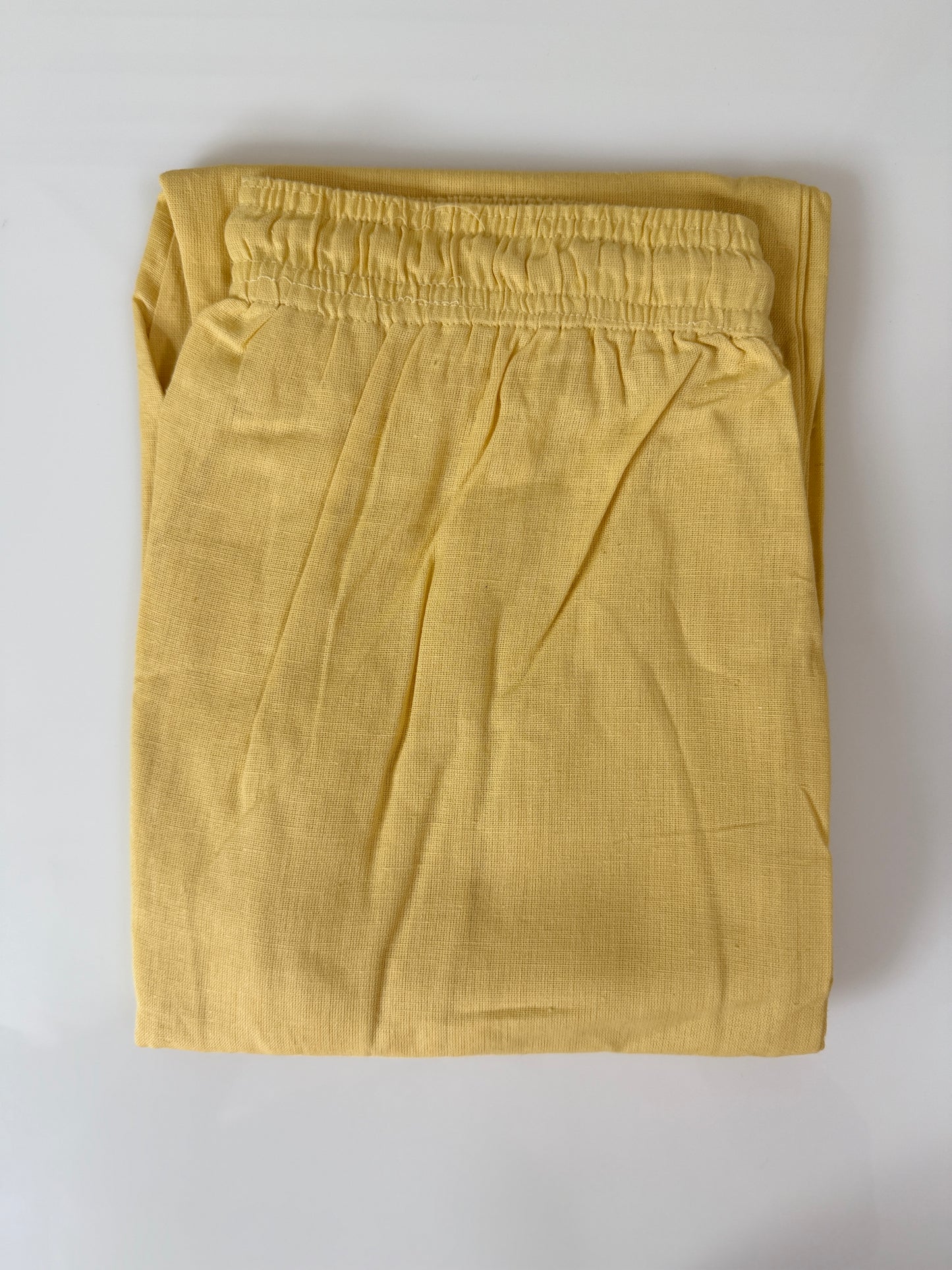 Pastel Yellow Solid Women's Straight Pant