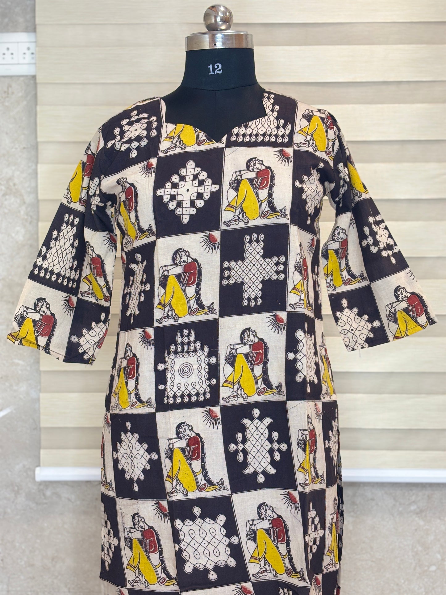 Kalamkari Black & Beige Figurative Printed Cotton Long Top