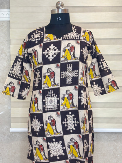 Kalamkari Black & Beige Figurative Printed Cotton Long Top