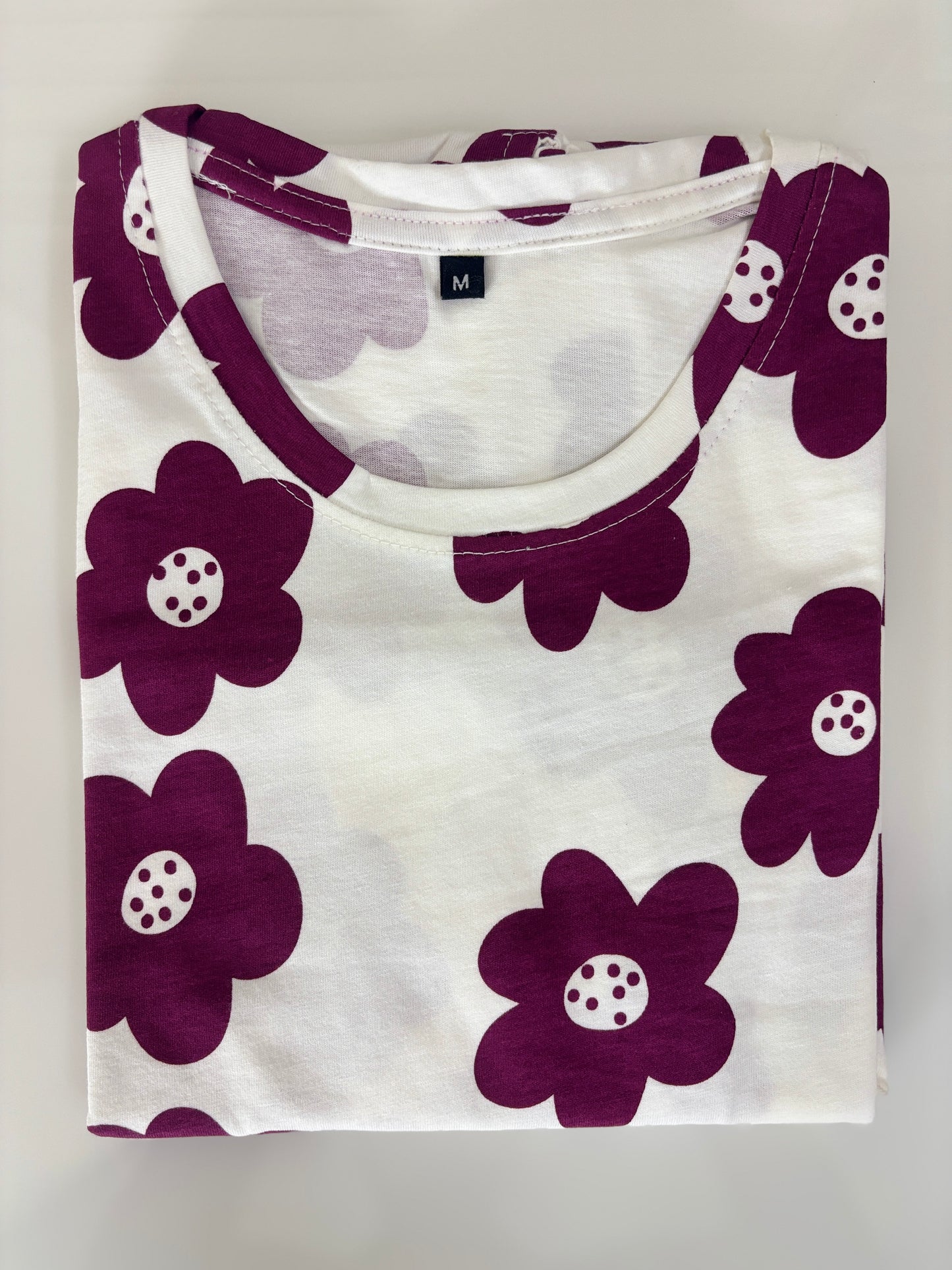 Ivory White Magenta Daisy Floral Lounge Tunic