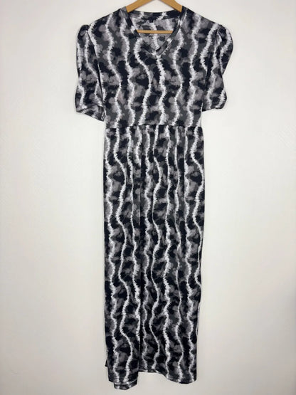 Triple Colors Wavey Printed V-Neck Lounge Frock
